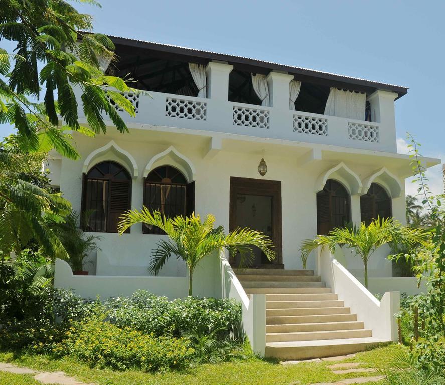 マリンディ Swahili House Bed & Breakfast エクステリア 写真