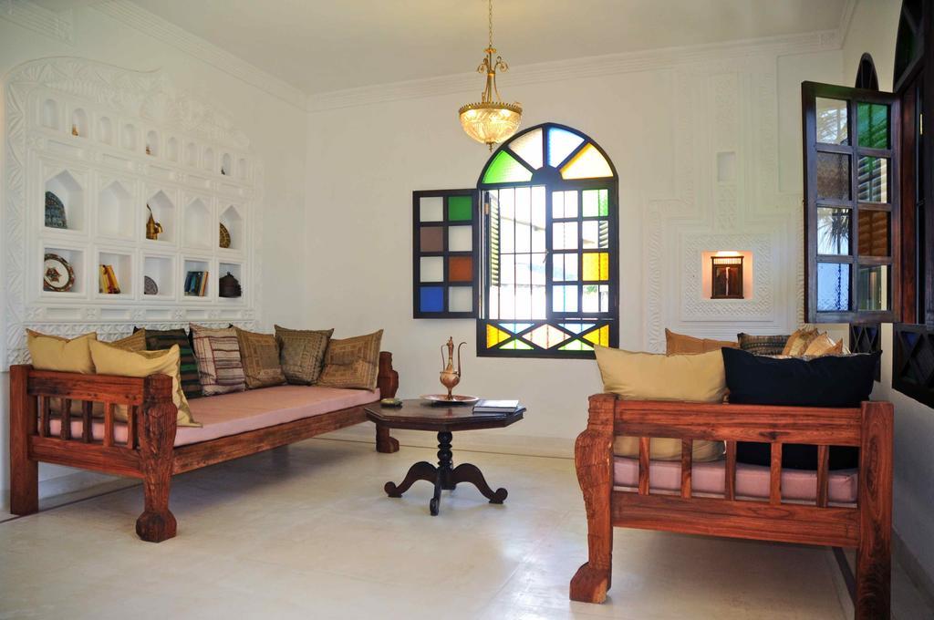 マリンディ Swahili House Bed & Breakfast エクステリア 写真